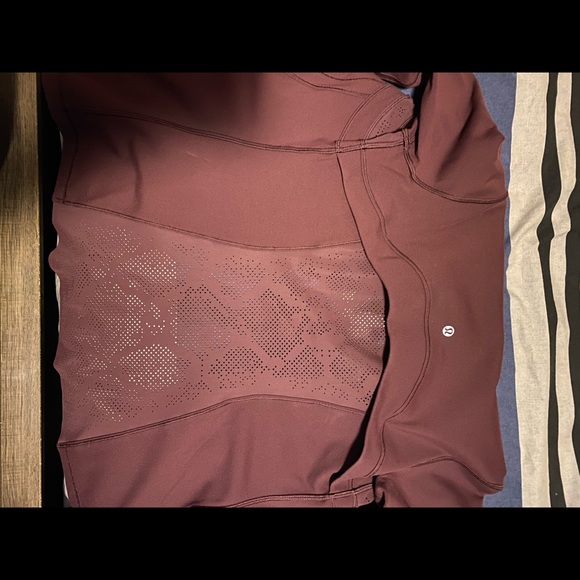 Lululemon Define lace jacket size 8 - Picture 7 of 9